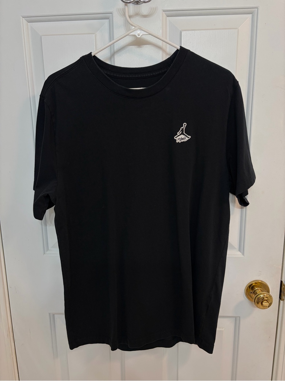 NIKE AIR JORDAN Men's Black Short-Sleeve Crewneck Shirt